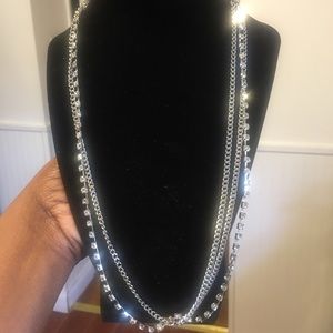 🌷🌷Charming Charlie Necklace🌷🌷